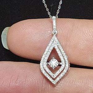 10k white gold Italian diamond necklace